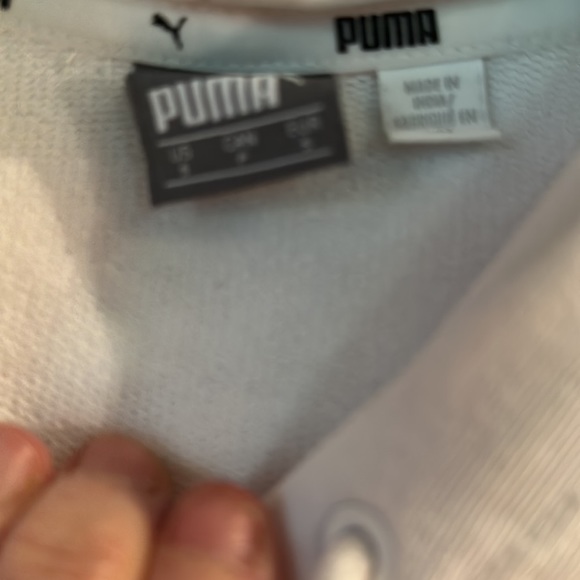 Puma white small logo hoodie like new - Picture 2 of 2